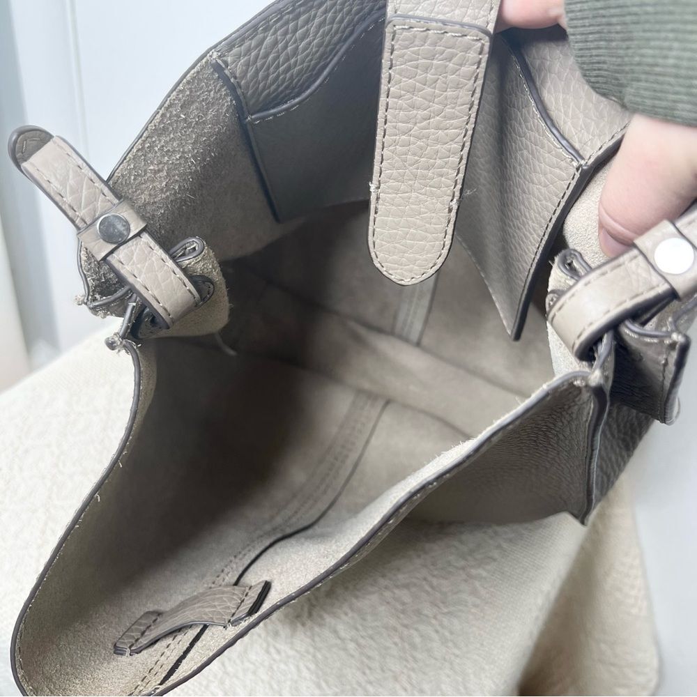 Banana Republic Taupe Italian Leather Hobo/Crossbody BAG - Picture 9 of 11